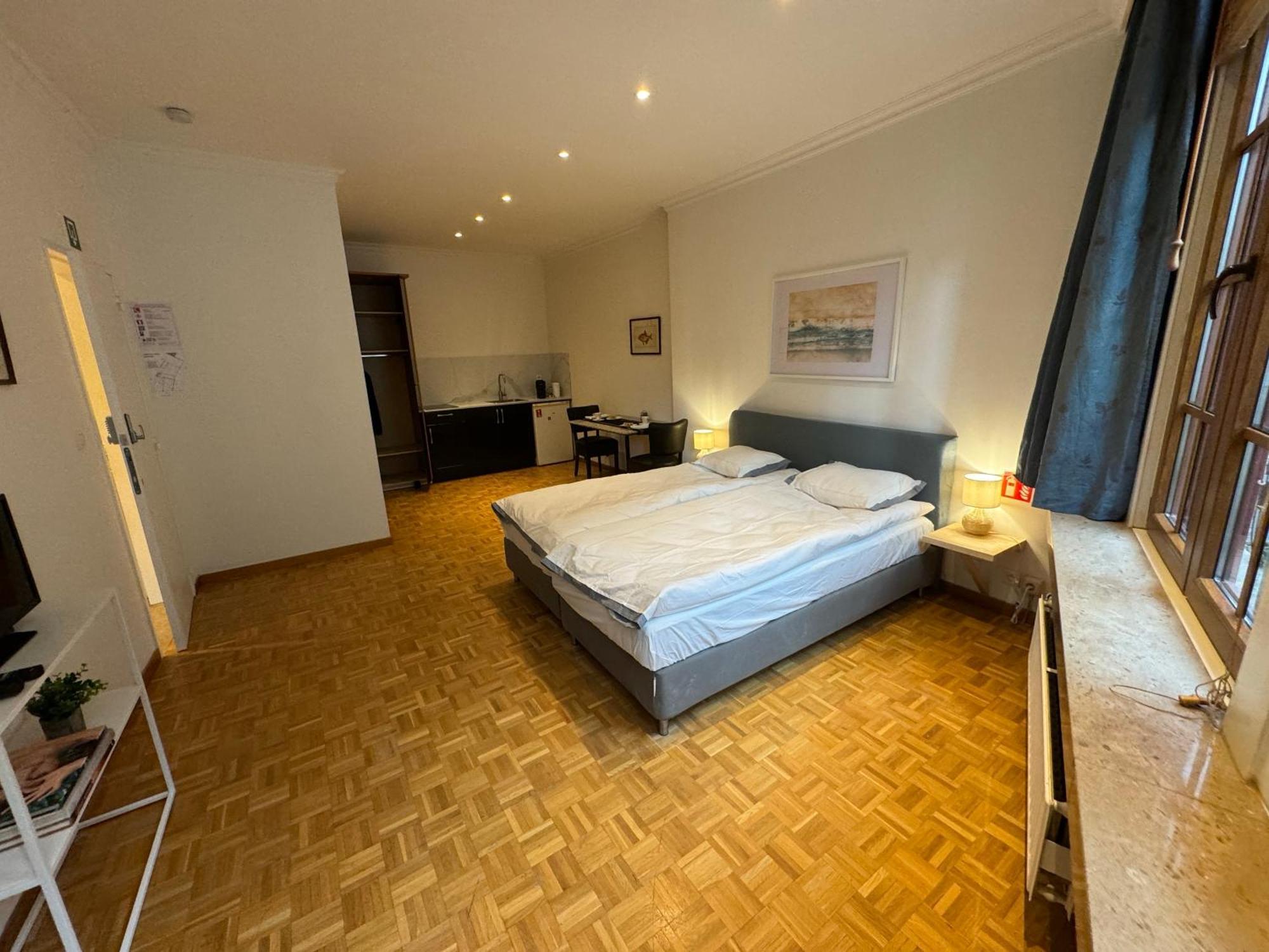 Two Bedroom Loft In The City Center By The Meir Antwerp Exterior photo