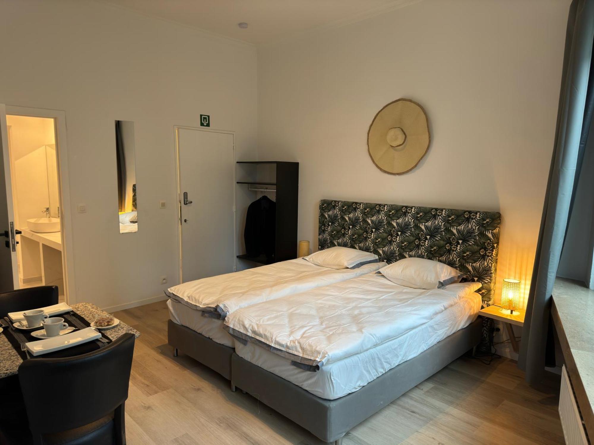 Two Bedroom Loft In The City Center By The Meir Antwerp Exterior photo