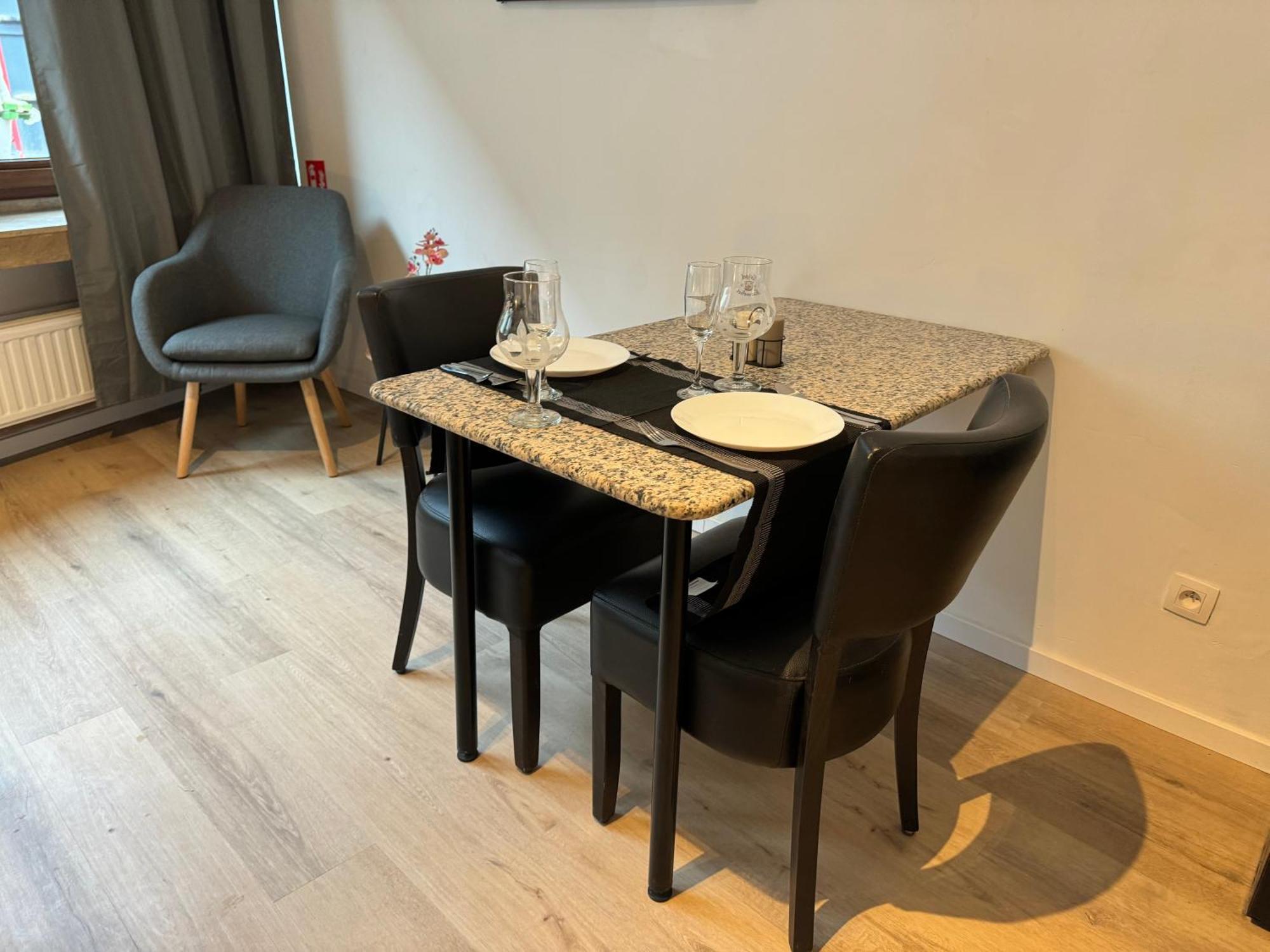 Two Bedroom Loft In The City Center By The Meir Antwerp Exterior photo